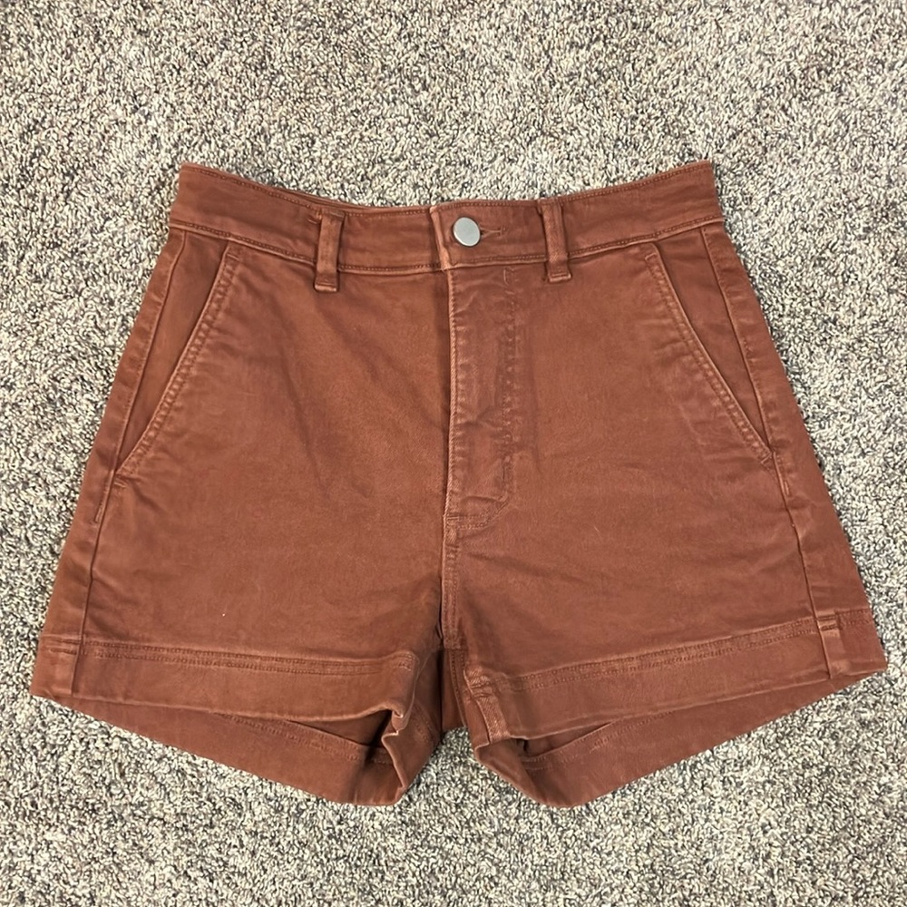 Everlane High Rise Shorts 2